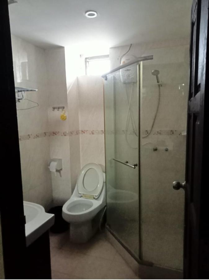 Lucky Inn Suites Pattaya Dış mekan fotoğraf